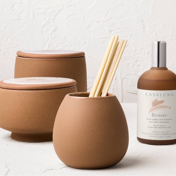 CASALUNA NWT restore 2 wick ceramic jar candle -brown -15oz - Picture 3 of 10